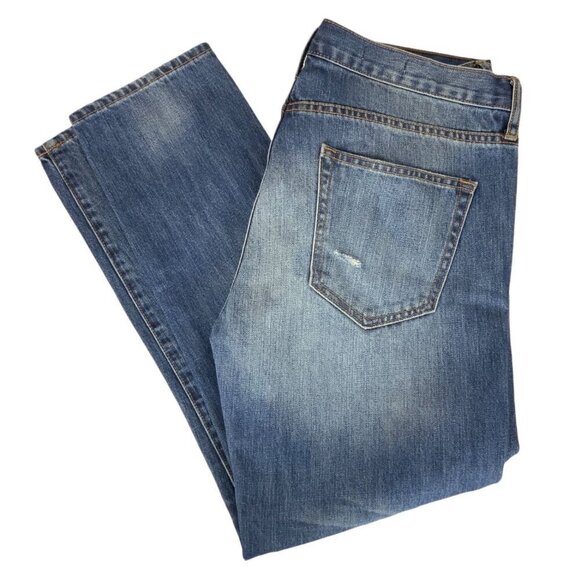 Gap 1969 Sexy Boyfriend Jeans Size 28/6 Distressed Relaxed Fit Cotton No Stretch - Picture 1 of 7